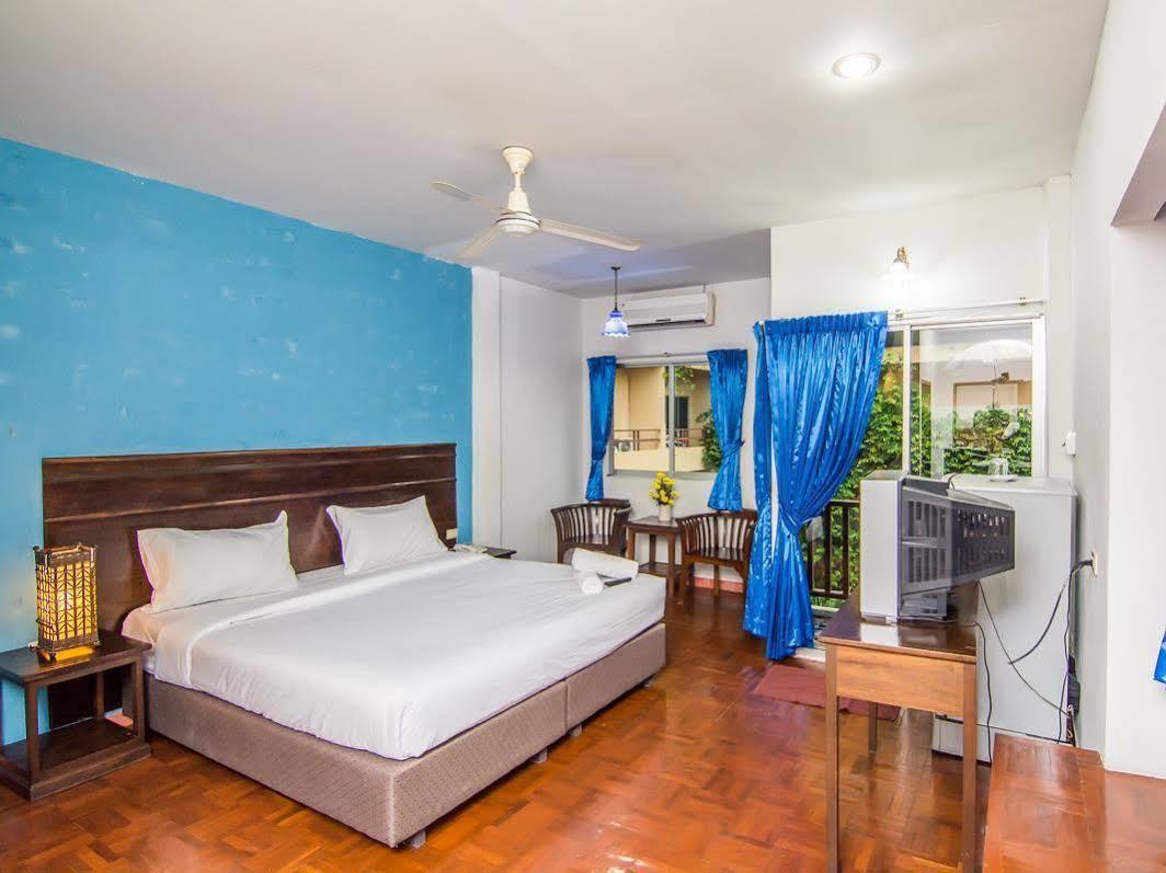 Sutus Court 2 Hotel Pattaya Exterior foto