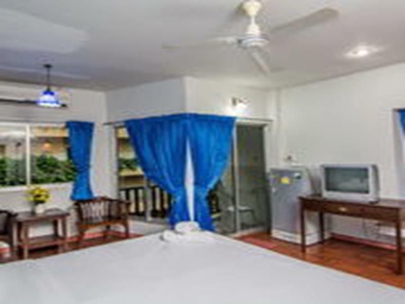 Sutus Court 2 Hotel Pattaya Exterior foto